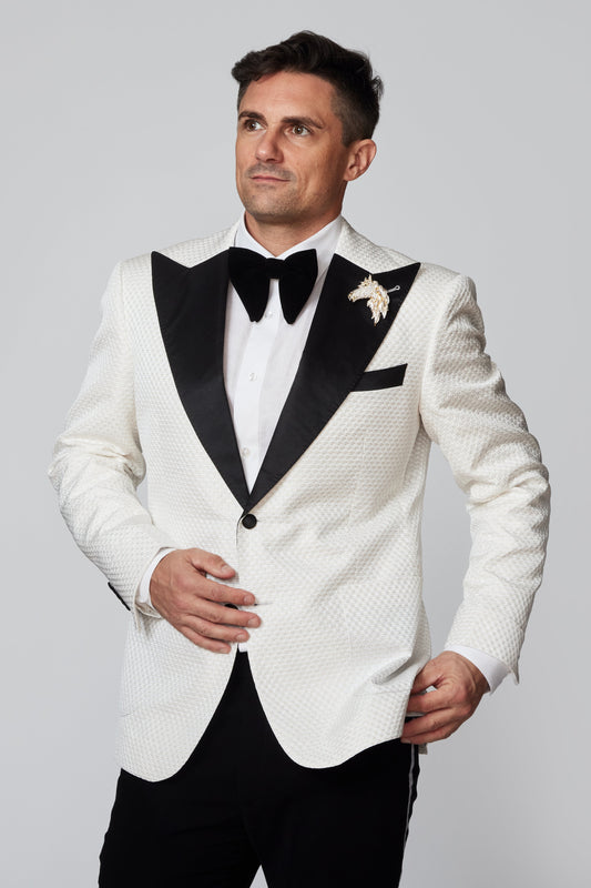 Suit Status: The Precision You Always Wanted - MANNZILO